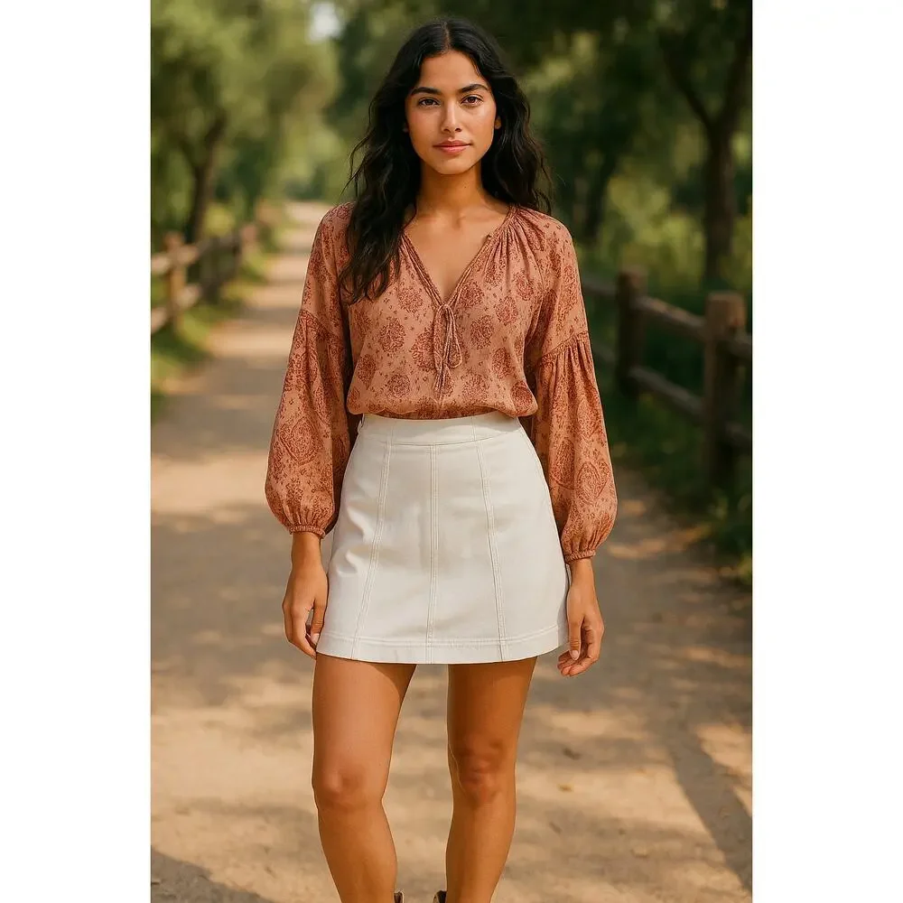 Free People White Mini Skirt Size 4 Casual High Rise Seam Detail Zip Back